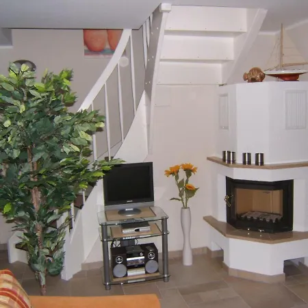 Apartament Zingst-3-zi-ferienwohnung-deichidyll-strandresidenz-godeke-michels *