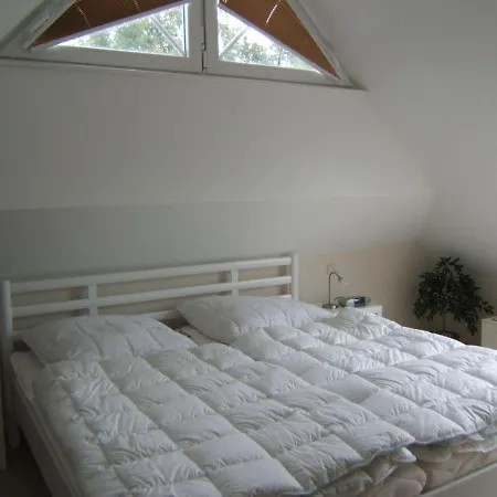Zingst-3-zi-ferienwohnung-deichidyll-strandresidenz-godeke-michels * Zingst